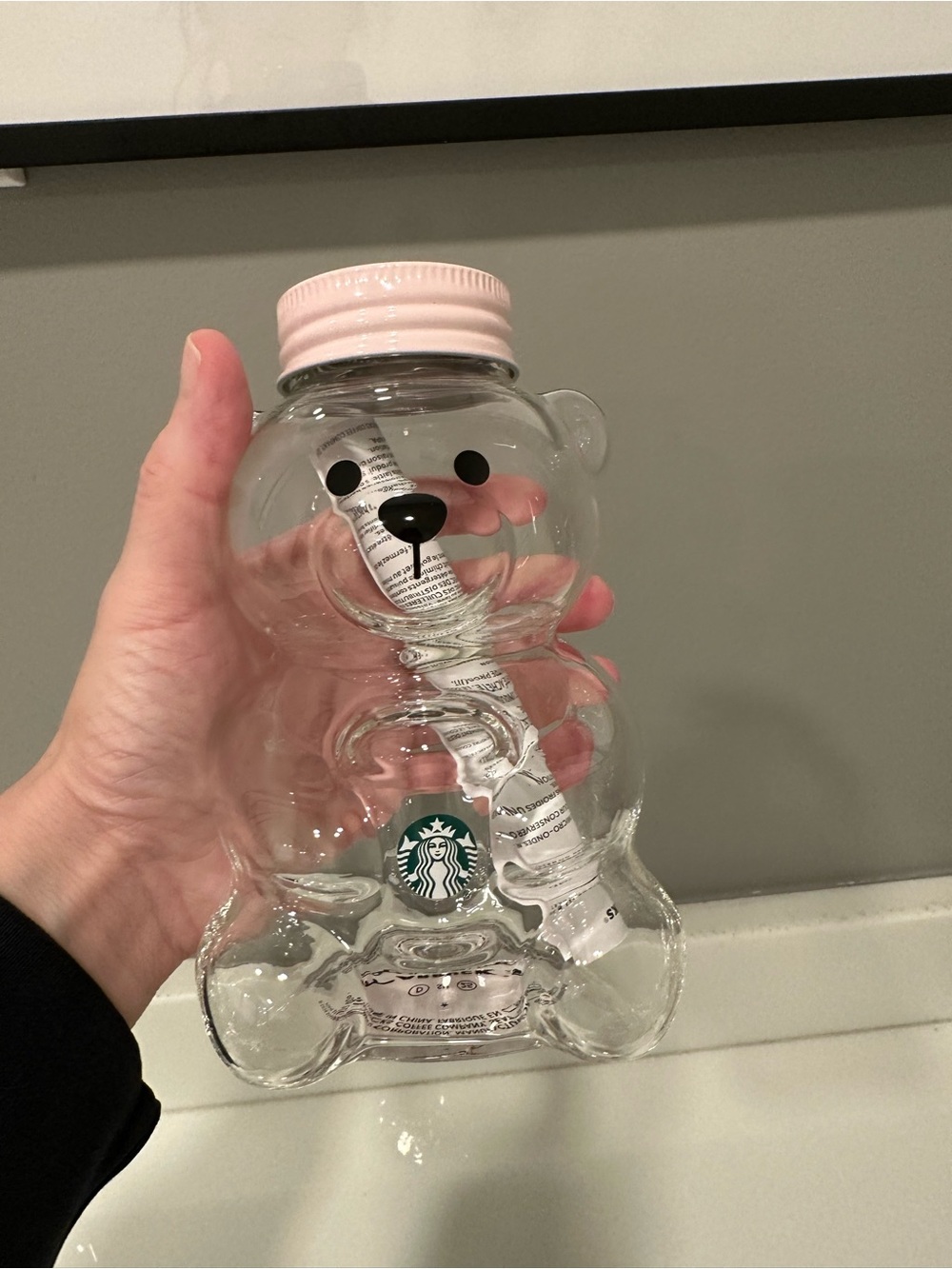 Limited-Edition Bearista™ Glass Cold Cup, 20 ounce Pink Collection Summer 2026 - Picture 9 of 16